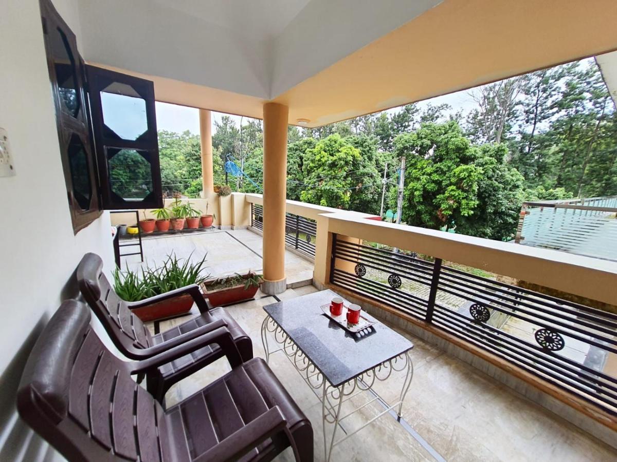 Nature View Homestay เดห์ราดุน ภายนอก รูปภาพ